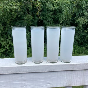 Set of 4 Frosted Glasses - Iced Tea Collins Long Island Drinking Glass White MCM Funky Vintage Water Glasses Kitchen Apartment Housewarming