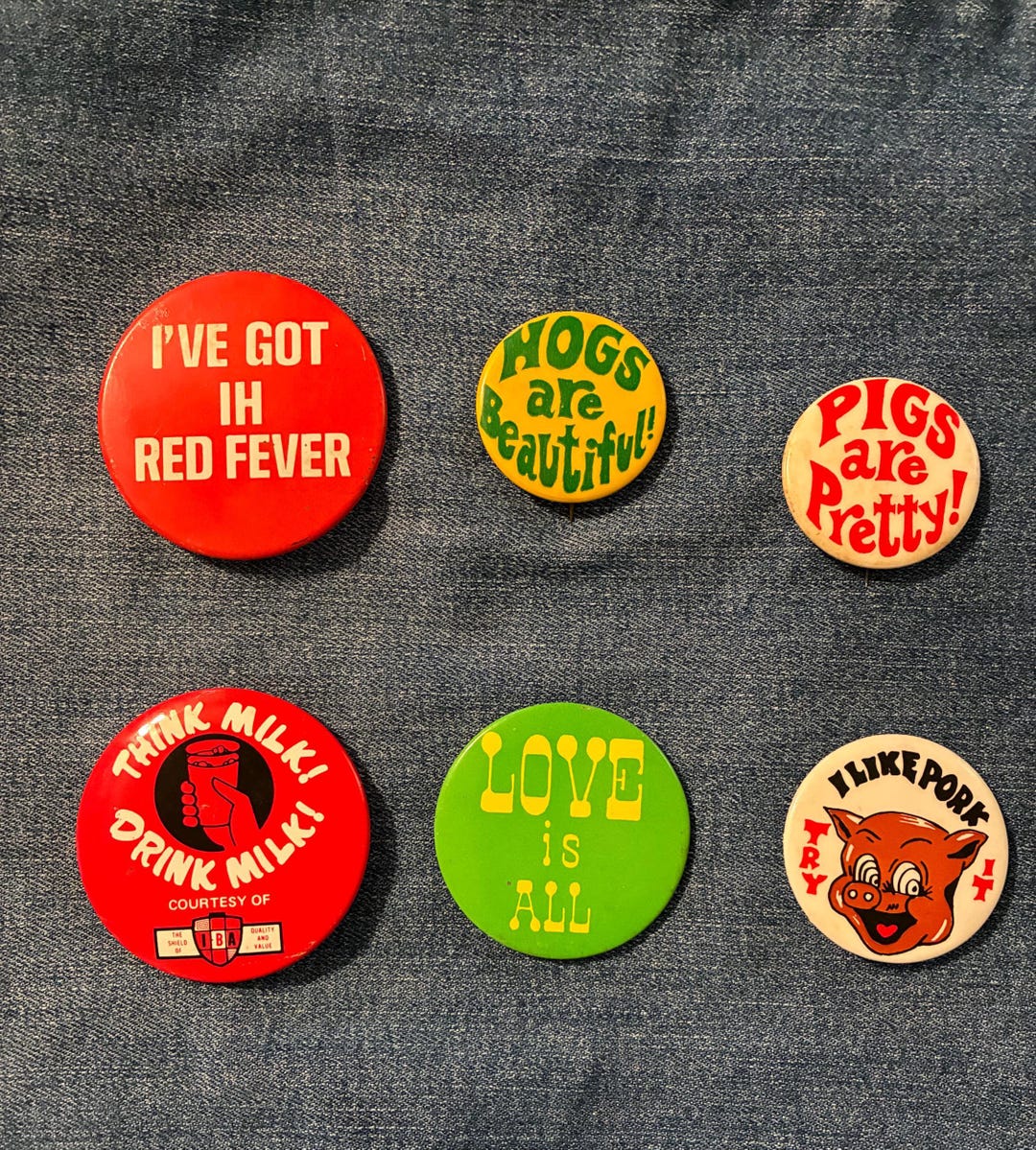 Cute Funny Vintage Pinback Buttons - Jacket Bag Accessory Office Decor ...