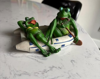 Frog Figurine- Pair of Frogs Lounging Frog Decor Funny Frogs Summertime Frogs Summer House Decor Frog Decor Frog Collectible