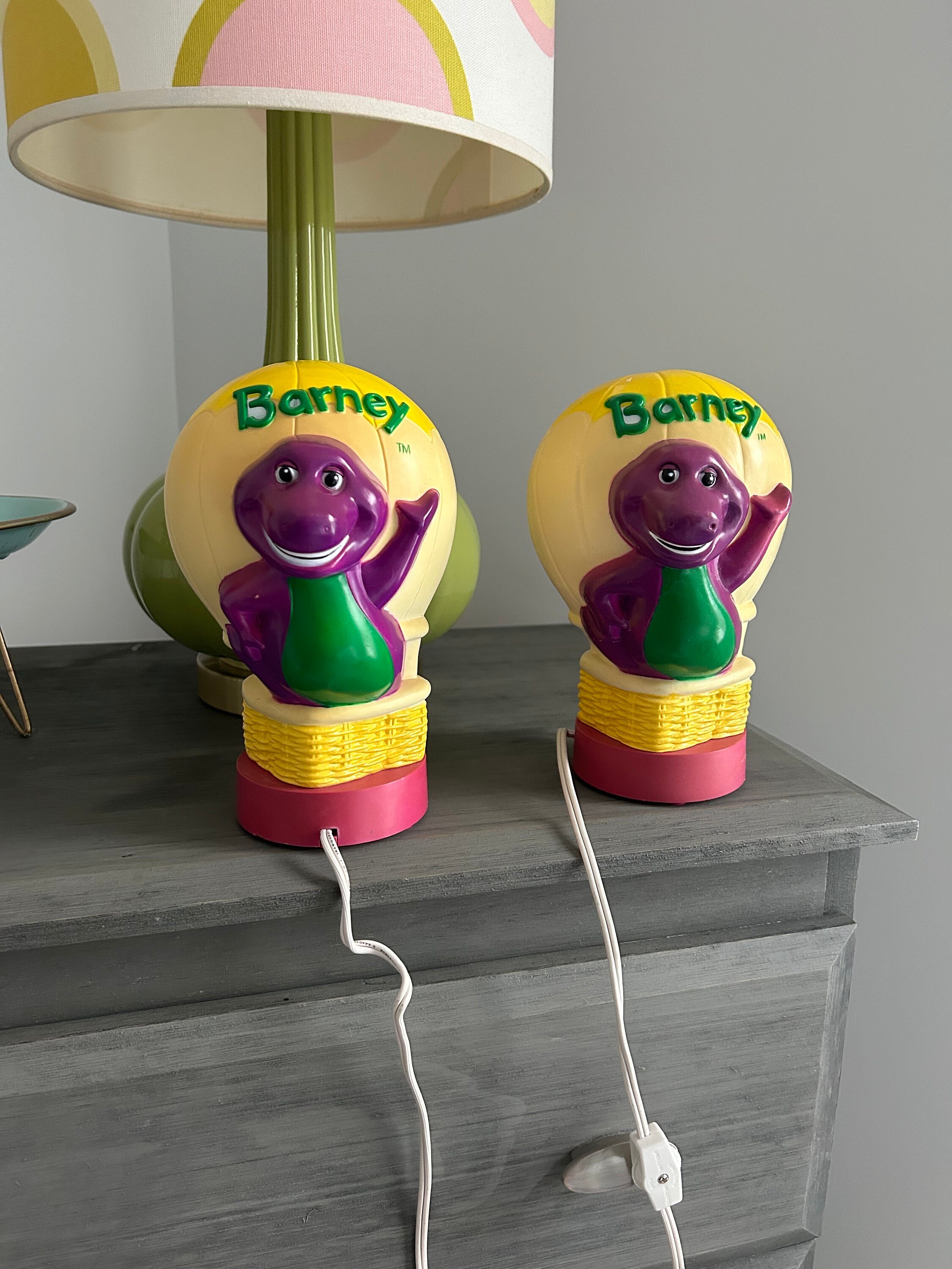 Single 1992 Barney Night Light - Vintage Barney Hot Air Balloon