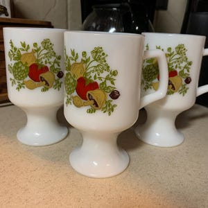 Milk Glass Pedestal Mugs- Set of 3 Mushroom Artichoke Garlic Tomato Herbs Corning Spice of Life Coffee Tea Mugs MCM Corning White Mugs Cups