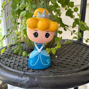 Disney Ultimate Princess- Cinderella Funko Pop! Vinyl Figurine Disney Collectible Cute Desk Decor