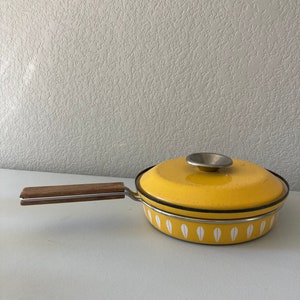 Vintage Cathrineholm Skillet - MCM Scandanavian Design Retro Kitchen Vintage Danish Design Covered Skillet Enamel Pan Rare Vintage