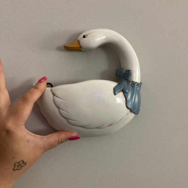 Vintage Plastic Goose Wall Planter - 1980's Geese Kitsch Cottage Core Succulent Indoor Garden Plant Hanging Wall Planter Pocket Home Decor