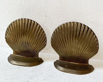 Vintage Hollywood Regency Solid Brass Clam Shell Bookends