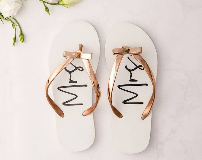 Rose Gold Mrs. Flip-Flops - Gift for the Bride - Bachelorette Weekend - Bridal Shower Gift Ideas - Bachelorette Party - Future Mrs.