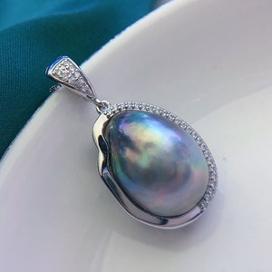 12.8mmx17.7mm Big Tahitian Baroque Pearl Pendant Metallic Platinum Gray Color Mulitcolored Clip on Pendant Very High Luster
