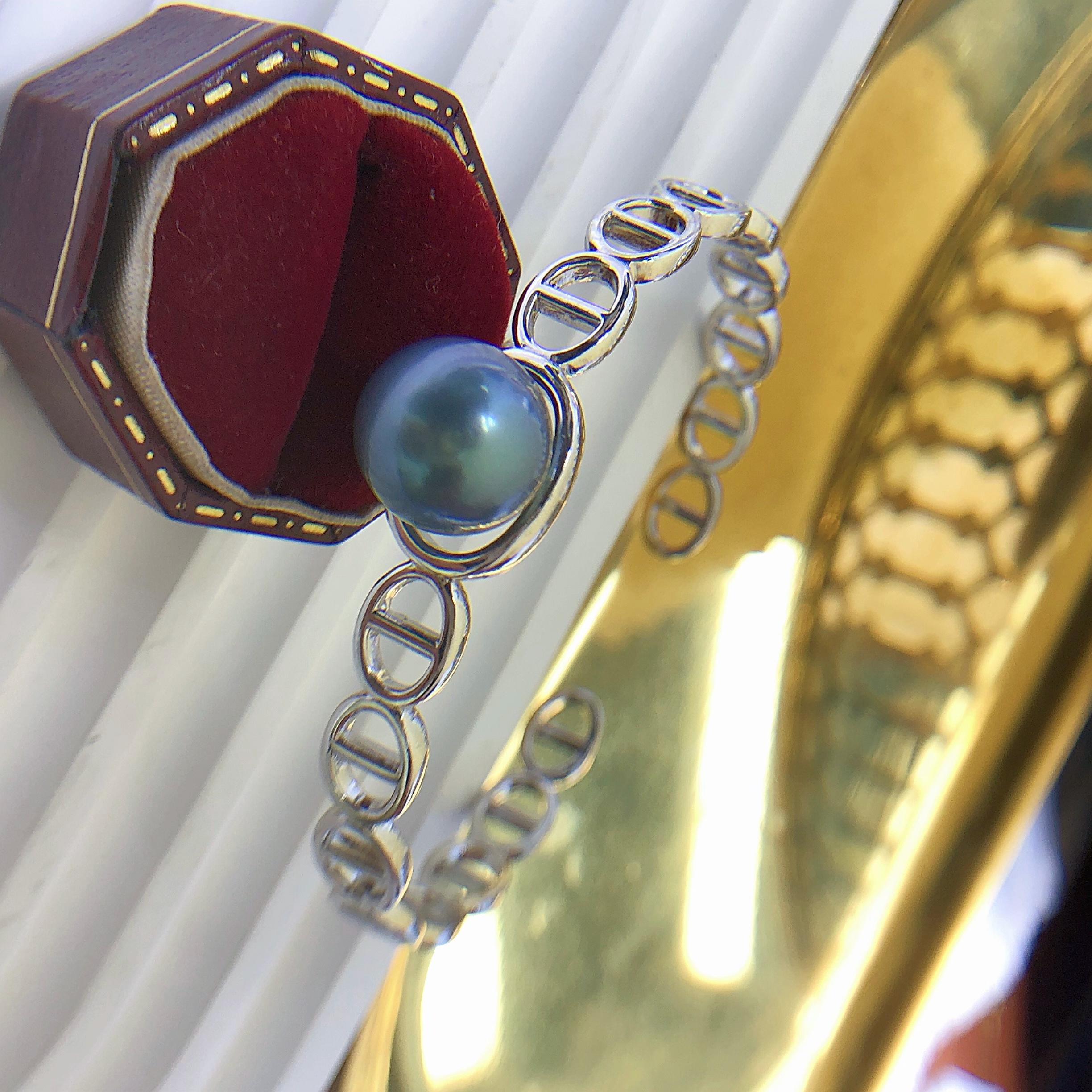 タヒチアンパール　バングル Tahitian pearl bangle Hawaiianjewelry(ハワイアンジュエリー