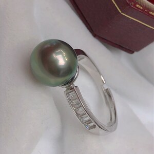 Tahitian Green Pearl Ring 10mm - 9.5mm High luster