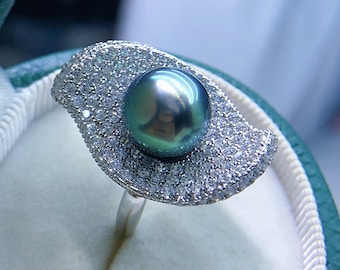 Anillo de perla de pavo real barroca de Tahití de 10,3 mm con brillo superior Anillo de extremo abierto de brillo súper alto