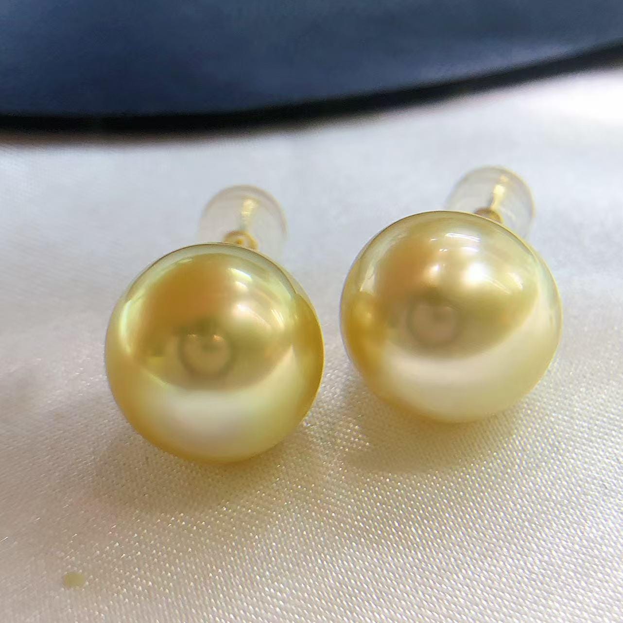 11.5mm-12mm Big South Sea Golden Pearl Earring Stud Bright Sunny Gold Color 18k Yellow Gold Super High Luster