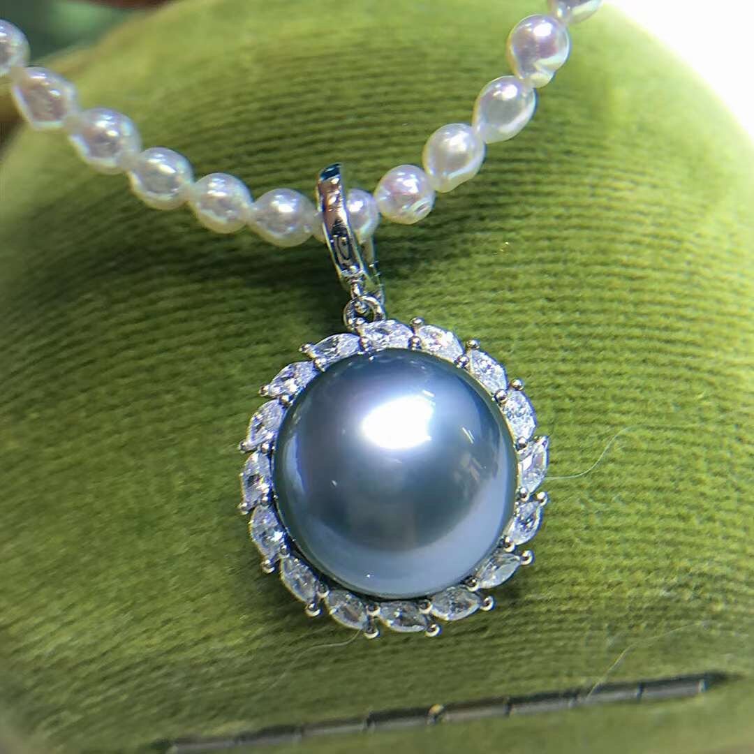 Mm Tahitian Gray Pearl Pendant Mm Freshwater Petite White Pearls Beaded Necklace Super High