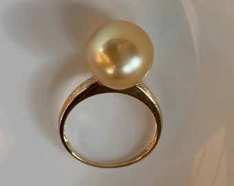 High Quality *** 11.9mm South Sea Golden Pearl Ring Bright Sunny Gold Color 18k Yellow Gold Very High Luster