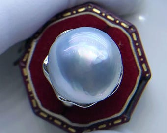 Anillo de plata de ley con extremo abierto y enorme perla blanca de 15,3 mm, color blanco azulado plateado brillante.