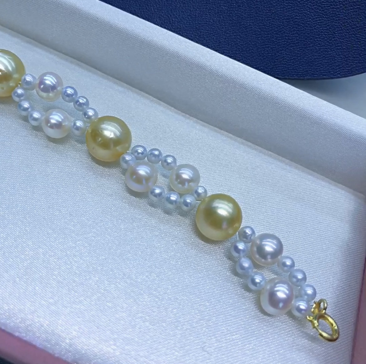 9.5 mm-10.5 mm 南洋ゴールデンパール淡水ホワイトパールブレスレット