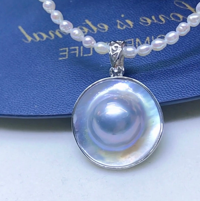 Mm Big Saltwater Gray Mabe Pearl Pendant Mm Freshwater Petite White Pearls Beaded Necklace