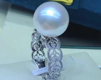12.3mm Big South Sea White Pearl Ring High Cool Luster 18k White Gold Diamonds