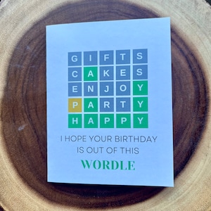Carte d'anniversaire Wordle, carte d'anniversaire tendance, carte d'anniversaire jeu de mots, carte d'anniversaire drôle, carte d'anniversaire mignonne, carte d'anniversaire de jeu amusant