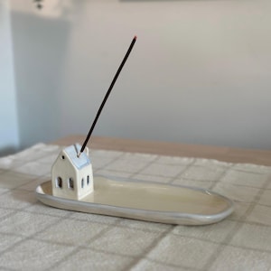 Ceramic Incense Holder No Spill Stick Incense Burner Pottery Incense Dish Clay Tray for Incenses