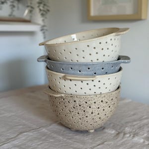 Ceramic Berry Colander Handcrafted Pottery Fruit Bowl Ceramic Berry Bowls Speckled Stoneware