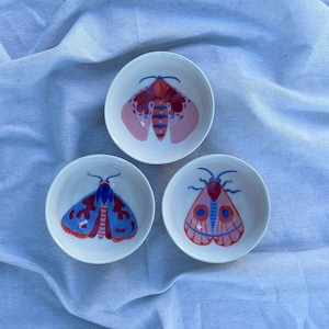 Handmade Ceramic Butterfly Dish Set Cute Trinket Dish Clay Ring Holder Pottery Nut Bowls Gifts for Butterfly Lovers