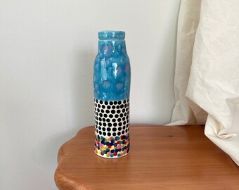 Bottle flower bud vase with dotted pattern in simply clay Bottle flower bud vase with dotted pattern in simply clay