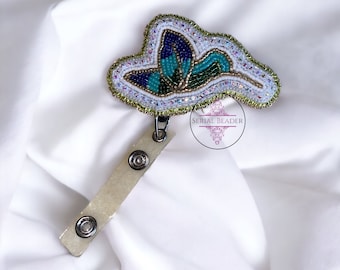 Beaded hummingbird nurse badge reel