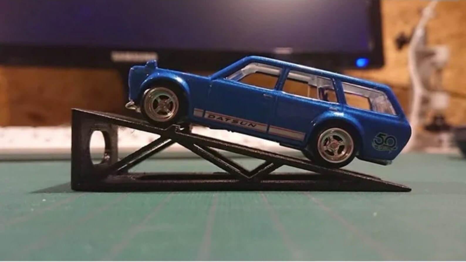 Hot Wheels Display Ramp 164 Scale Etsy