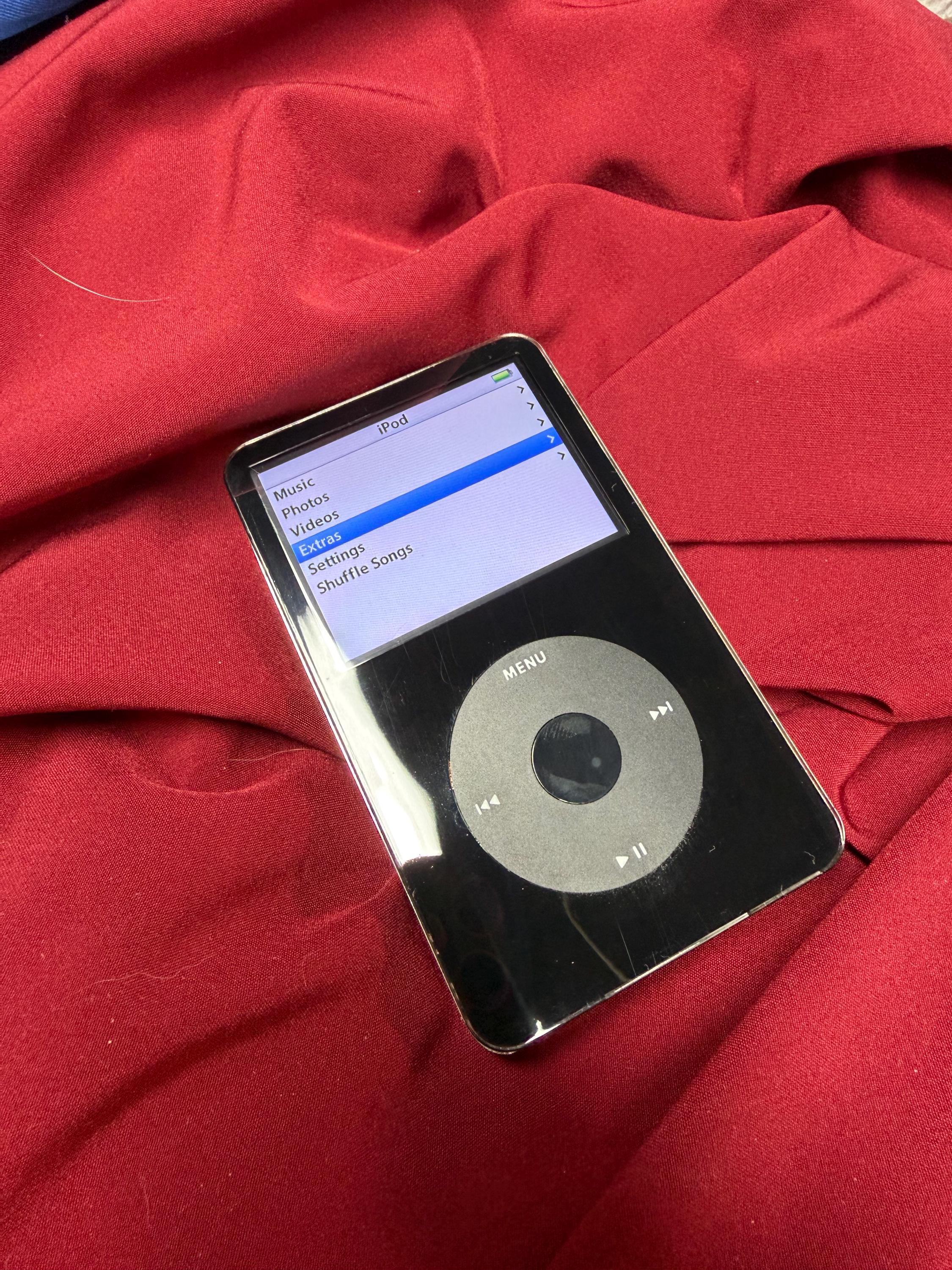 Refurbished Ipod Classic 5th Gen: 512GB, New Battery, Wolfson DAC