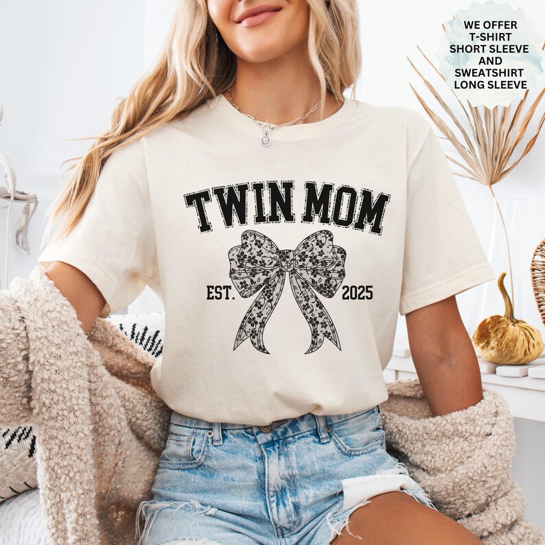 Personalized Twin Mom Sweatshirt Gift for Twin Mum, New Est. Twins Mama T-Shirt Present for Mothers Day, Mother of Twins Sweatert Xmas Gift