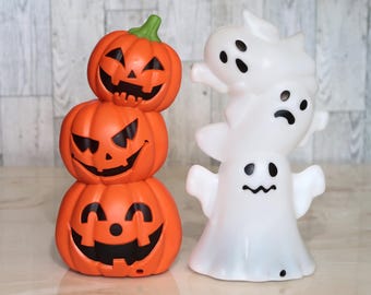 Pumpkin Desk Decor with LED Light - Halloween Home Decor - Table Decor - Office Autumn Decoration - Fall Light Up - Motion Sensor (Set of 2)