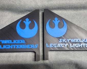 Skywalker Legacy Lightsaber Box Set Display