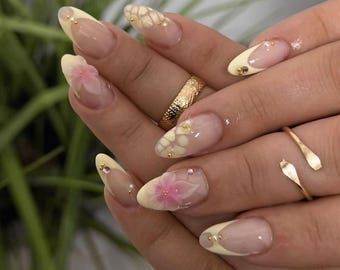 Hand Painted Butter Yellow Flower Press On Nails, 3D Pearl Accent