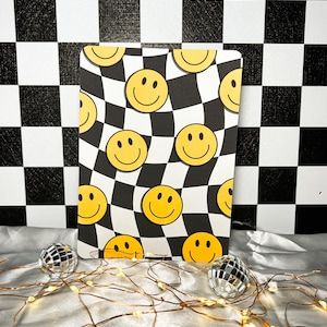 Checkered Smiley Kindle Insert For Clear Cases