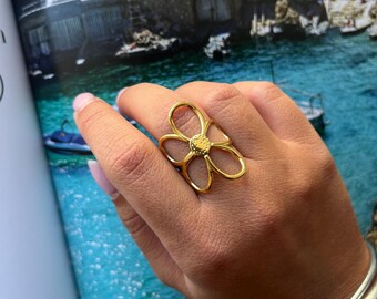 Gold Daisy Flower Ring | Adjustable stainless steel - Gold ring - Summer jewelry flower gold