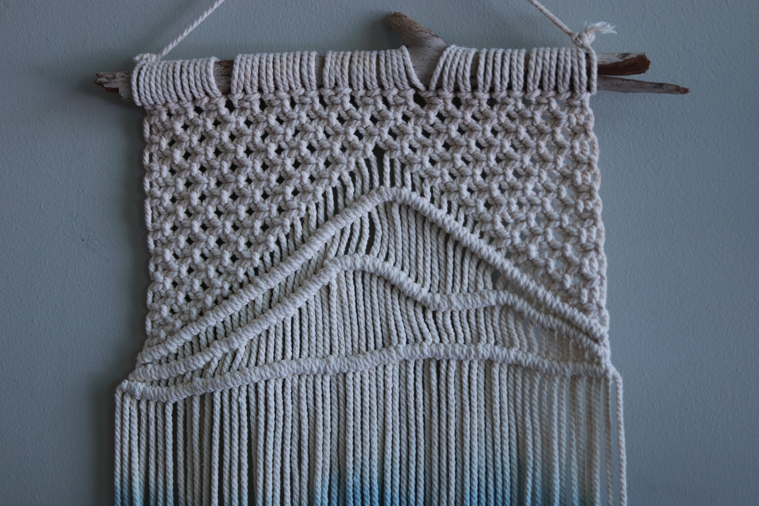 Decoración de la pared de Macrame tamaño pequeño azul | Etsy