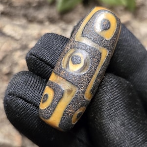 9 Eye Totem dZi Bead • Genuine Old Tibetan Amulet Agate • Tibet Drum Crystal • 4 four eye • Antique Gemstone Bead