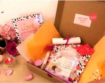 A Little Box of Gratitude - Floral Gratitude Journal