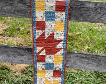 Fall leaves table runner