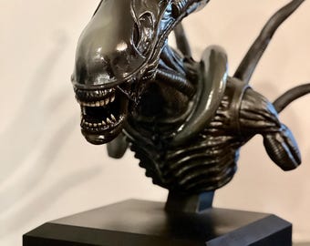 Aliens Warrior Xenomorph  Bust