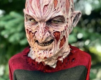 Freddy Krueger Bust Horror Statue prop