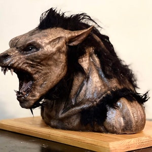 Underworld Werewolf Lycan Resin Horror Bust Statue