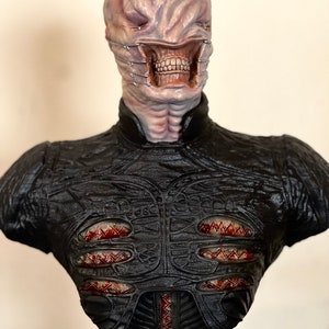 Hellraiser Chatterer Bust Statue Horror