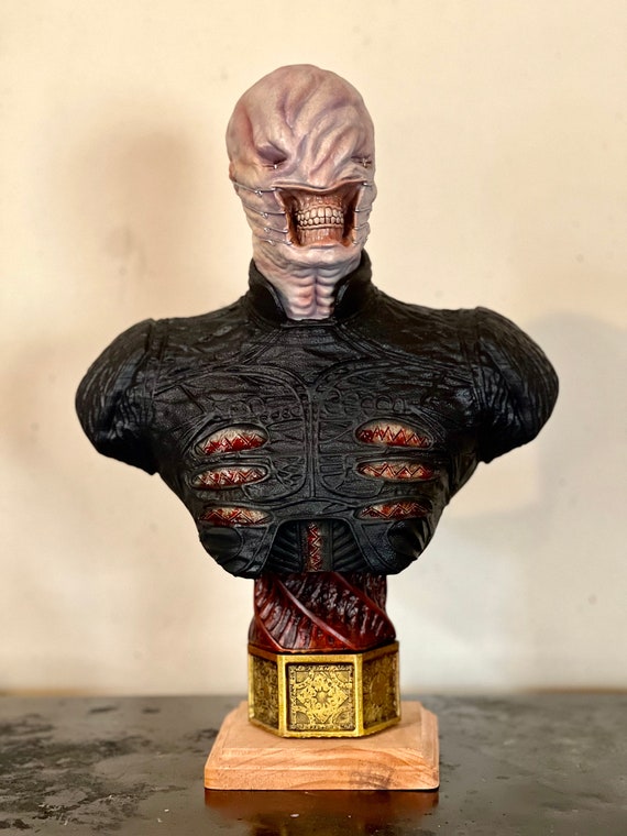 激レア NECA ヘルレイザー チャタラー 実物大バスト 胸像 訳あり 激レア NECA ヘルレイザー チャタラー 実物大バスト 胸像 訳あり