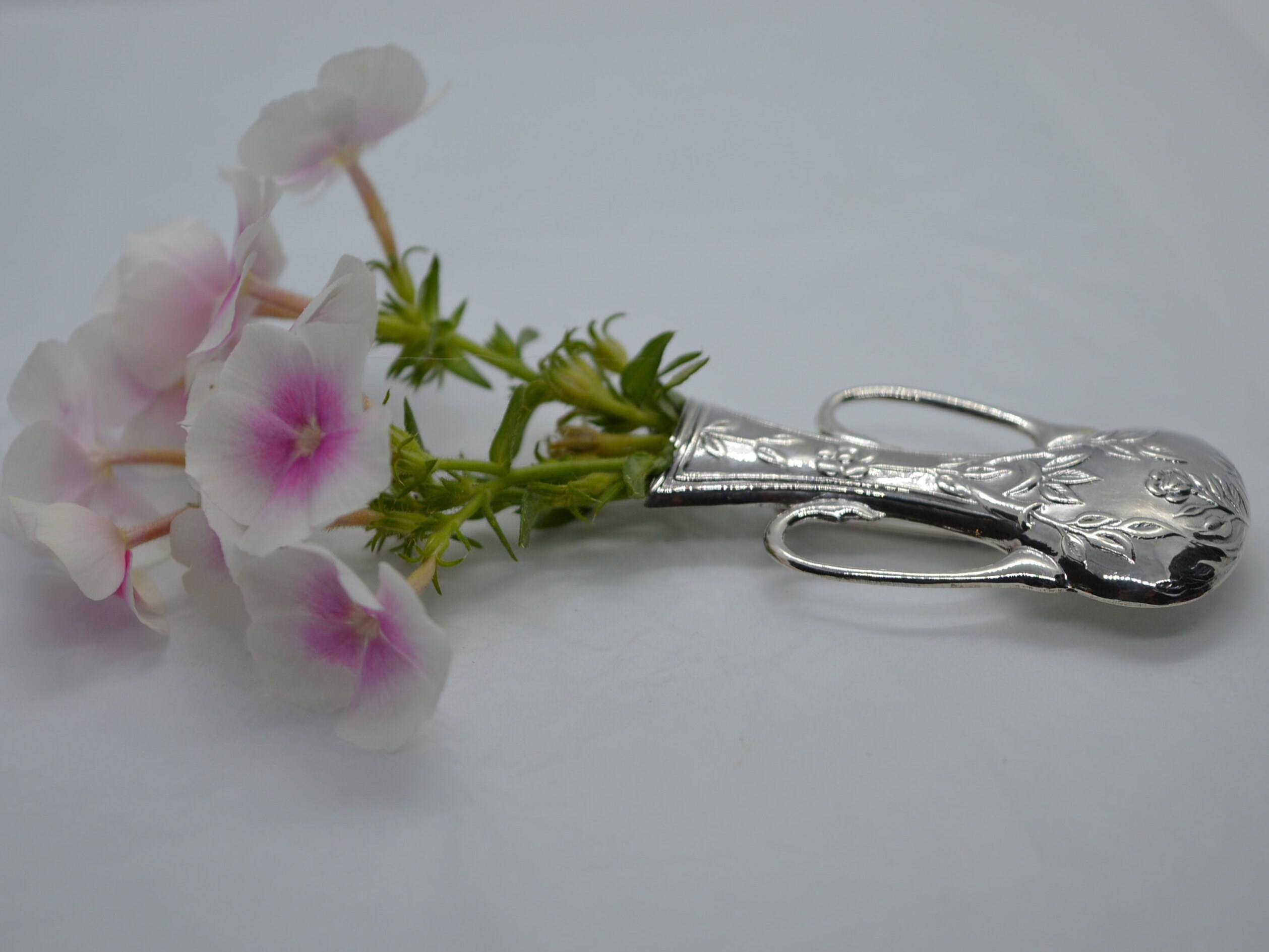 Broche Bouquet De Fleurs Minimaliste - En Alliage, Pour Insérer Une Fleur Fraîche Ou Séchée, Accessoire De Revers