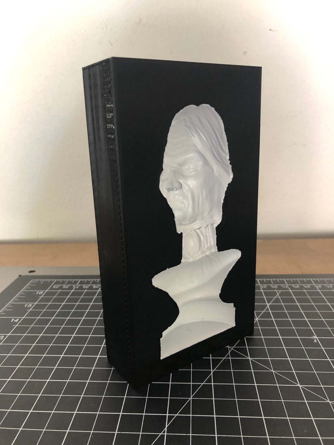 Haunted Mansion's Aunt Lucretia Inverted Staring Bust 3D Etsy