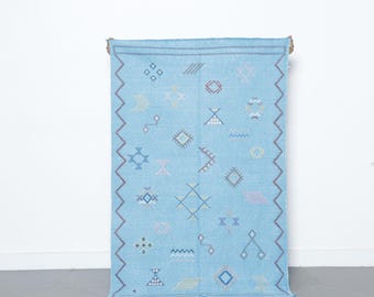 Handgewebter marokkanischer Kelim Teppich: Blaue Berberwolle, Tribal Design (90x150 cm)