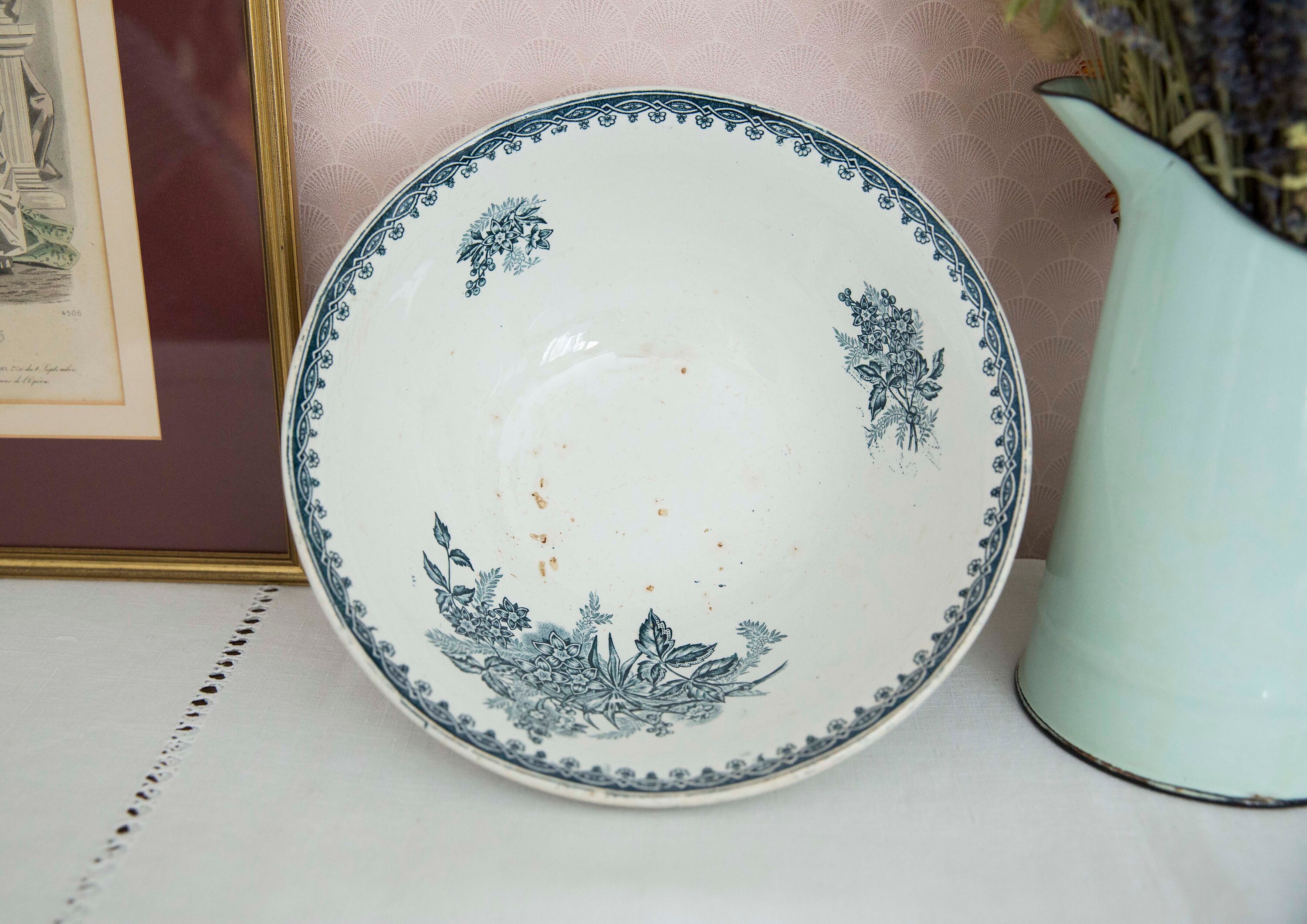 1900S Vintage St-Amand Large Salad Bowl/ Fruit Bowl/Grand Saladier/ Coupe de Fruits Vintage St-Amand