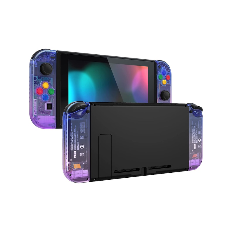 K&ouml;nnte beinhalten: Eine transparente violette und blaue Nintendo Switch-Konsole mit bunten Kn&ouml;pfen an den Controllern. Die Konsole ist in geschlossenem Zustand.