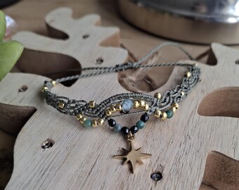 Macrame bracelet with North Star